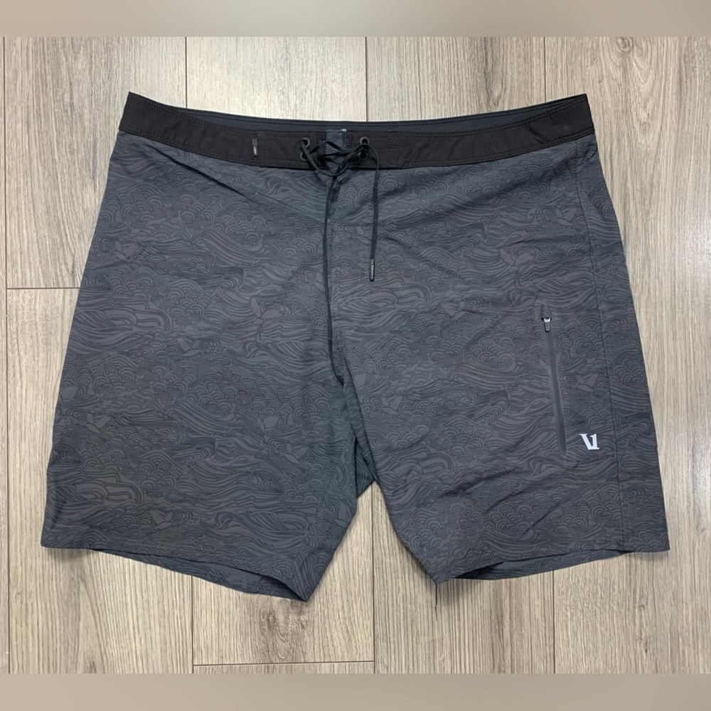 Vuori Infinity‎ Board Shorts Men's Size 36 #V383